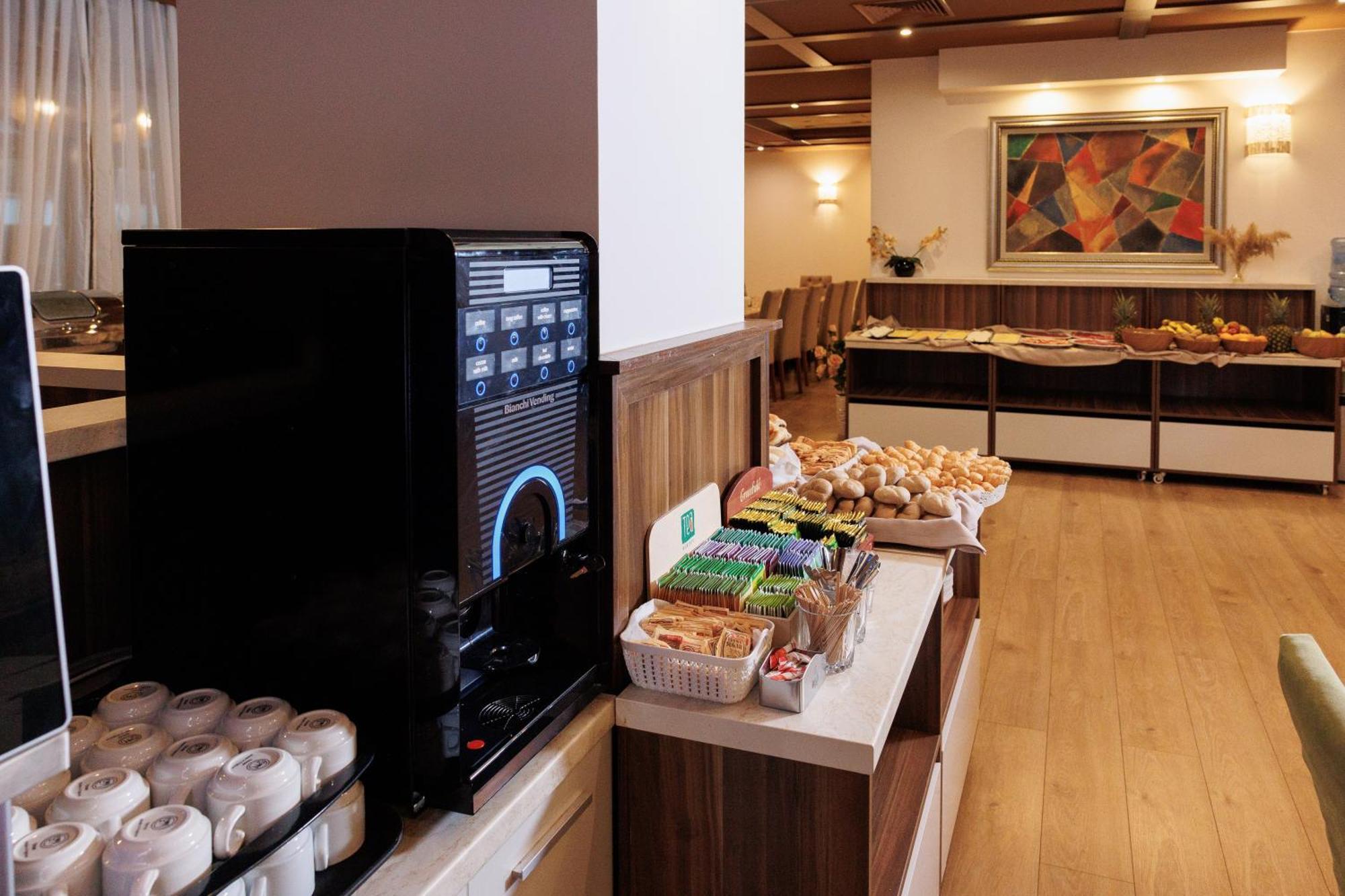 Green Wood Hotel & Spa Банско Экстерьер фото
